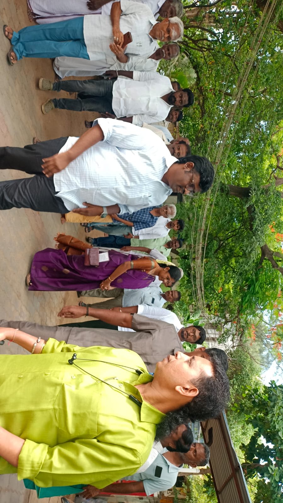 திருப்பரங்குன்றம் சார்பதிவாளர் அலுவலகத்தில் பத்திரப்பதிவுத்துறை அமைச்சர் திடீர் ஆய்வு