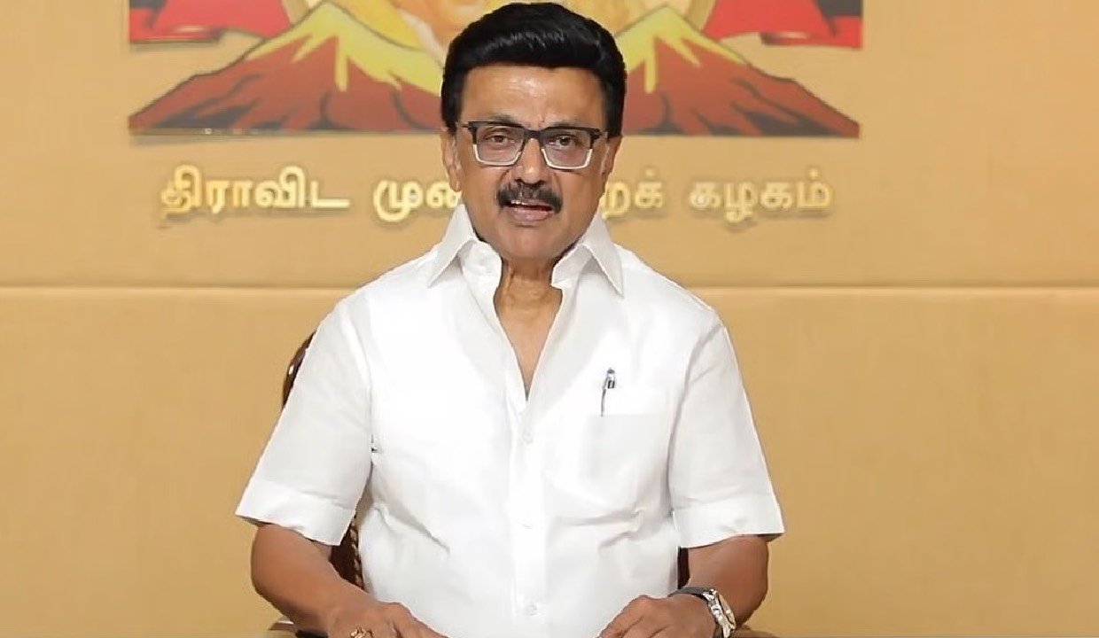 கல்விக்கண் திறந்த கர்மவீரரின் புகழ் தமிழ்நாடுள்ள மட்டும் நிலைத்திருக்கும்: தி.மு.க. தலைவர் மு.க. ஸ்டாலின் புகழாரம்