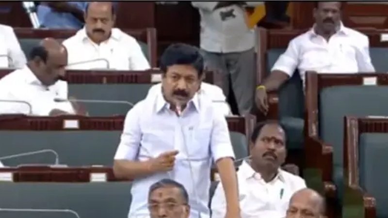 "என் வழக்குகளை நான் பாத்துக்குறேன், ஆனா." தவெக அரசுக்கு சி.வி. சண்முகம் வைத்த அதிரடி டிமாண்ட்.. சட்டமன்றத்தில் பரபரப்பு..!!