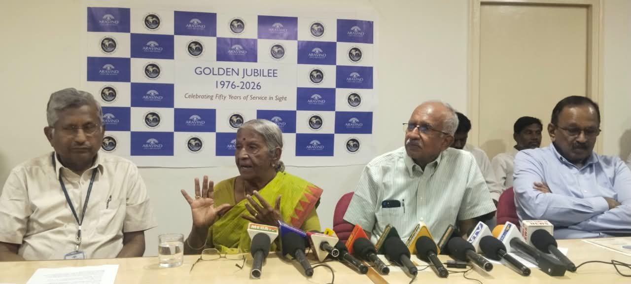 ஒளியை நோக்கி அரவிந்த் கண் பராமரிப்பு அமைப்பின் 50 ஆண்டுகாலப் பயணம்