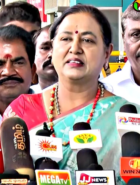 விஜய் கையில் காவல்துறை: பட்டப்பகலில்  கொலை-கொள்ளை, பாலியல் வன்கொடுமை விளாசிய பிரேமலதா விஜயகாந்த்